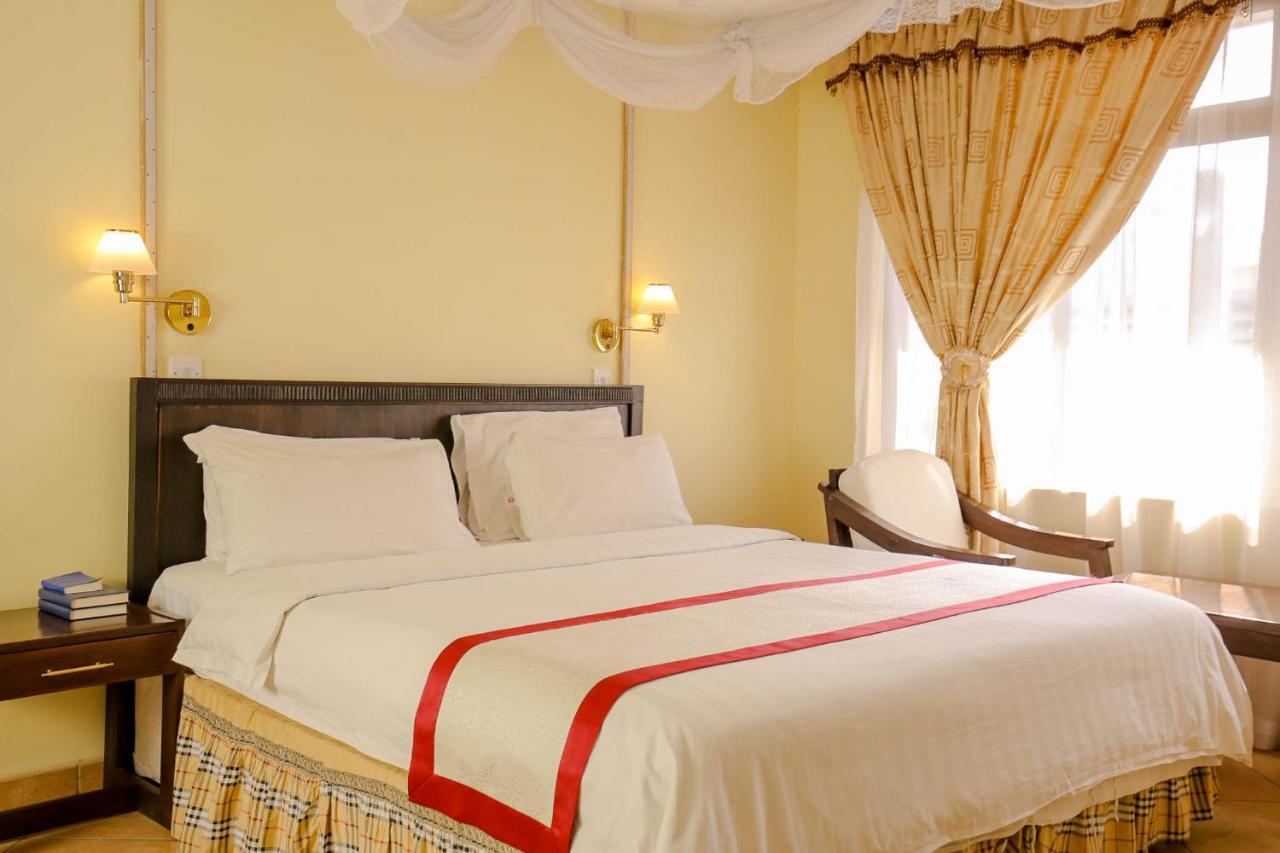 New Safari Hotel Arusha Bagian luar foto