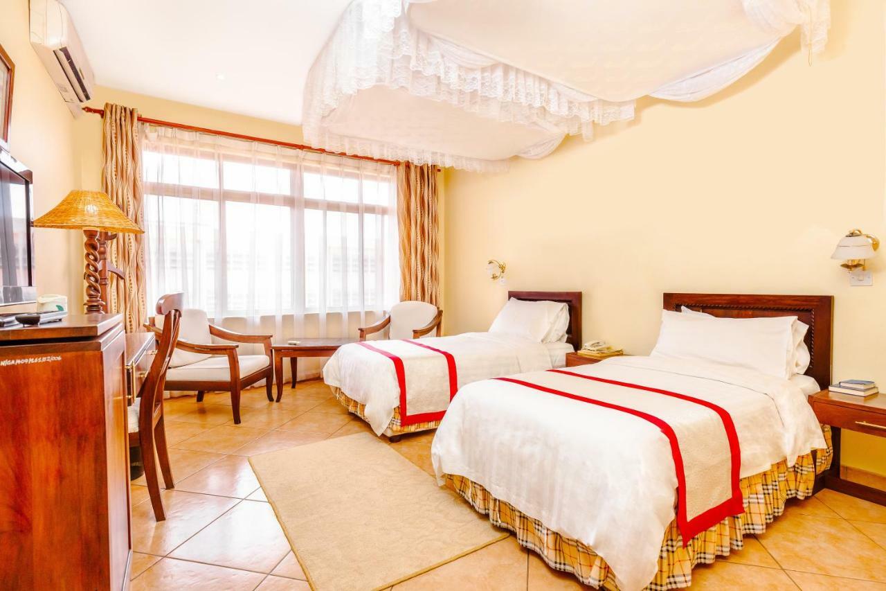 New Safari Hotel Arusha Bagian luar foto