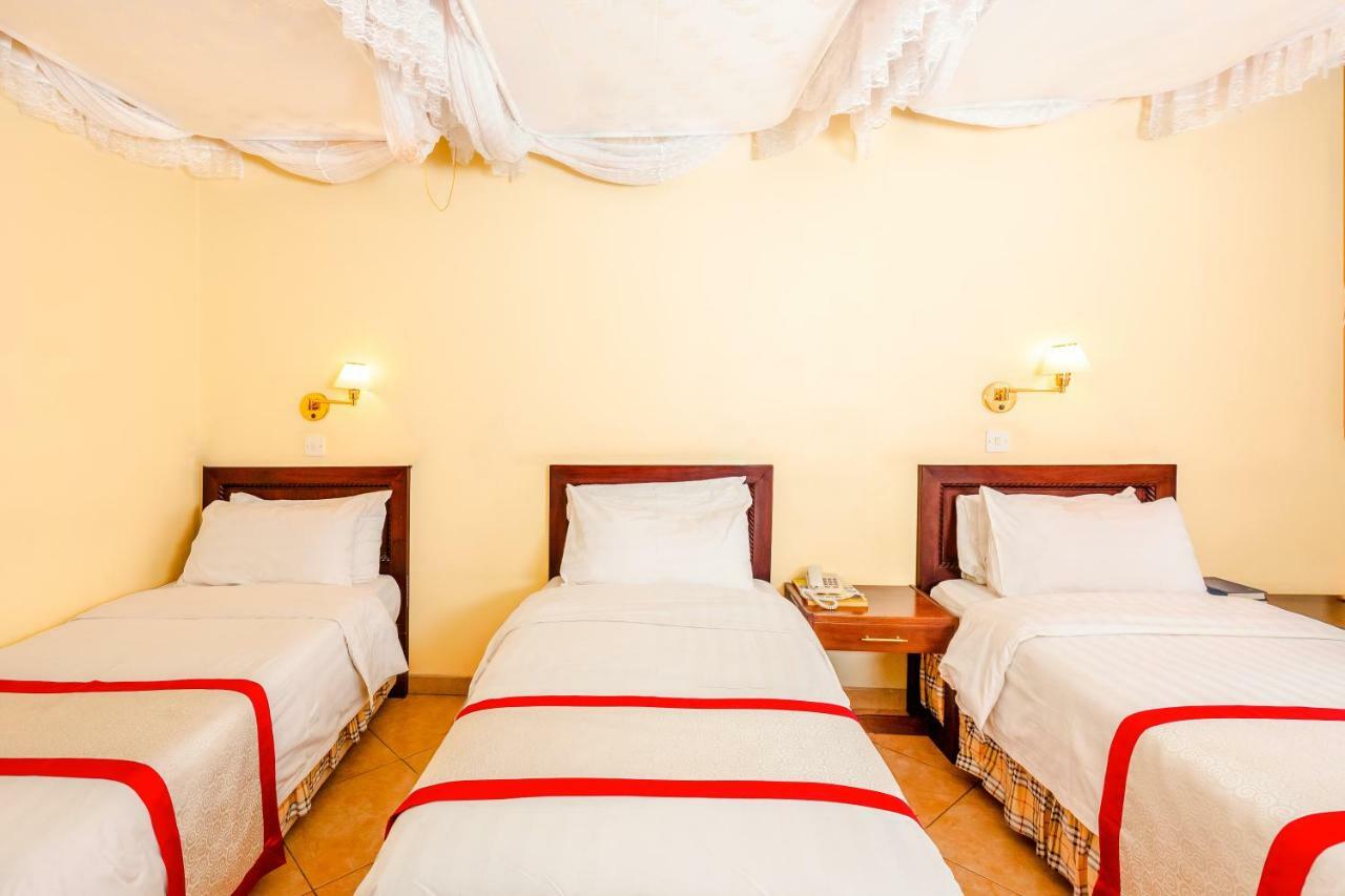New Safari Hotel Arusha Bagian luar foto