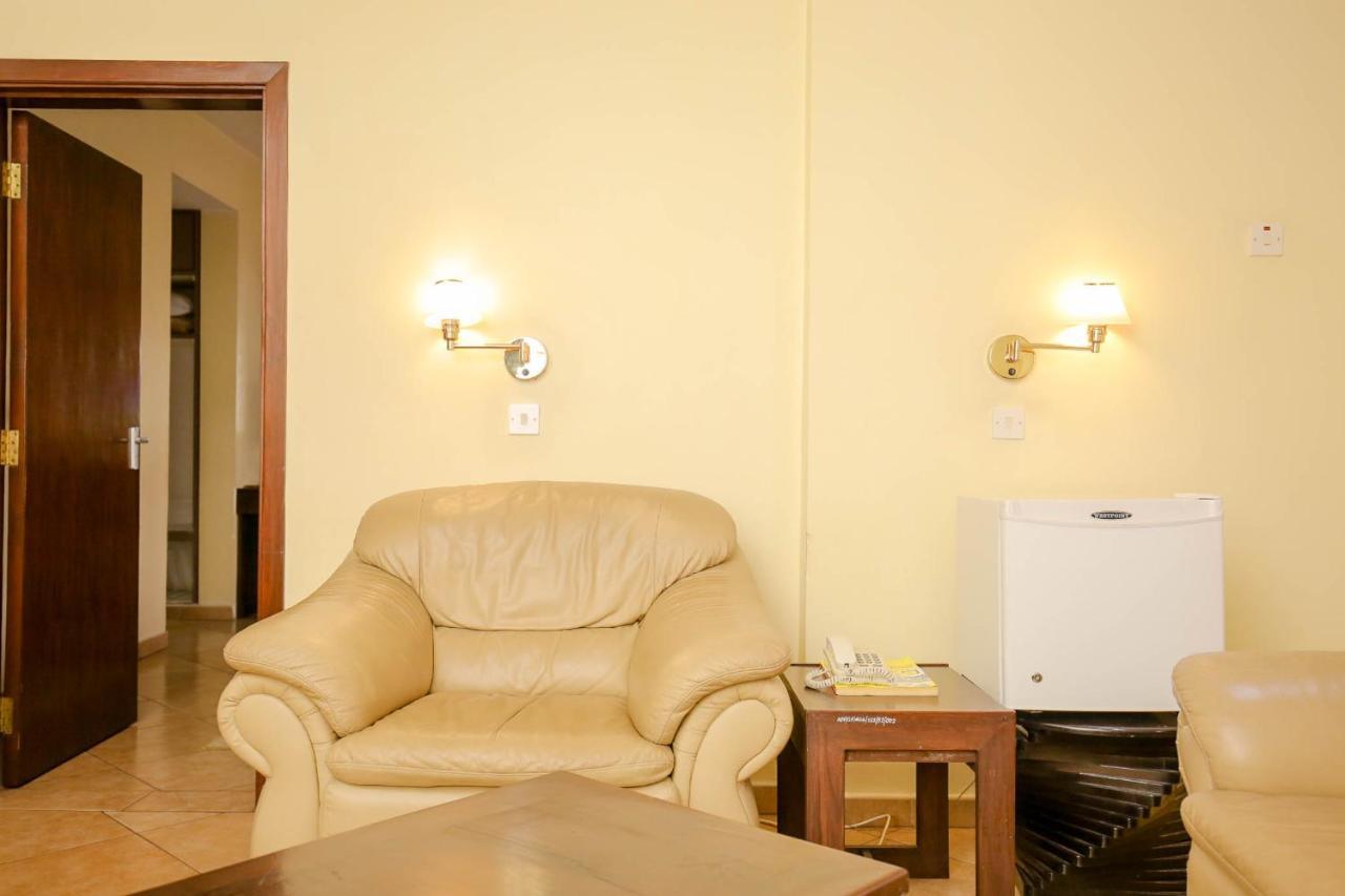 New Safari Hotel Arusha Bagian luar foto