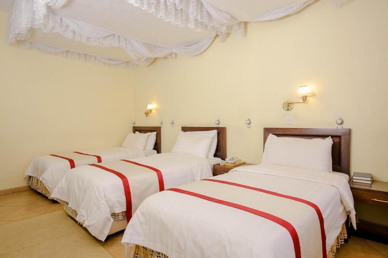 New Safari Hotel Arusha Bagian luar foto